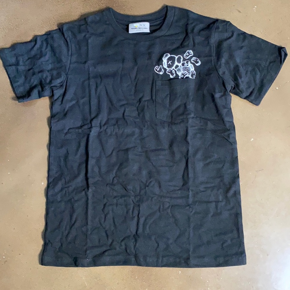 Kaws Seeing/ Watching Tee black